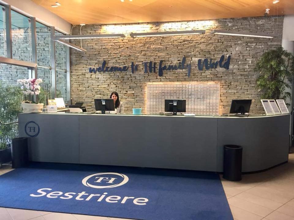 46 Vale C'E' Al Villaggio Olimpico Di Colle Sestriere Buitenkant foto