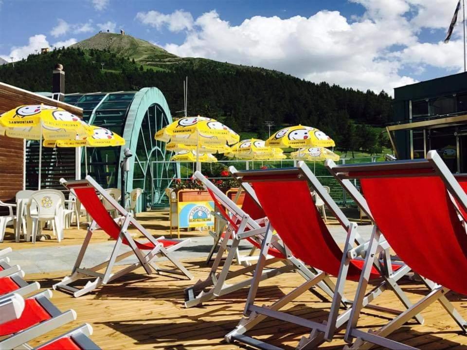 46 Vale C'E' Al Villaggio Olimpico Di Colle Sestriere Buitenkant foto